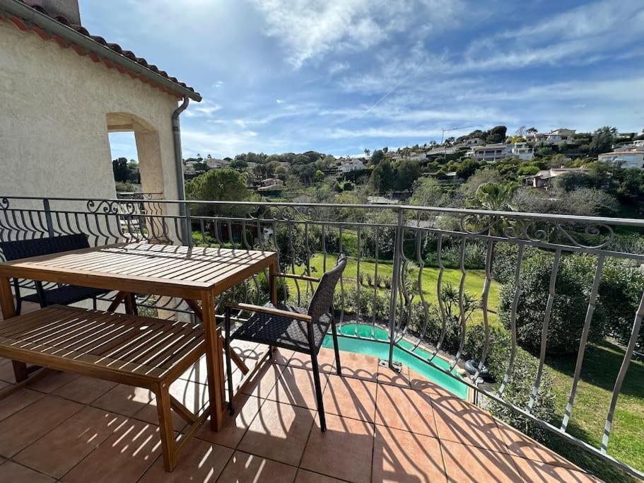 Villa Constance 3 Antibes - Spacieux Logement En Dernier Etage Exterior photo