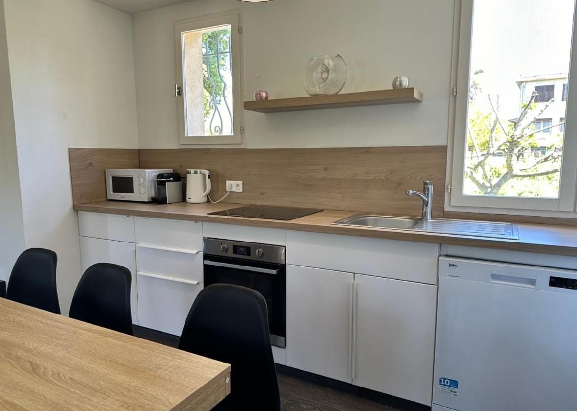 Villa Constance 3 Antibes - Spacieux Logement En Dernier Etage Exterior photo